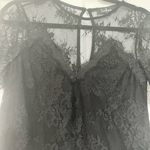 Lulus black lace shirt- Small - Picture 6 of 6